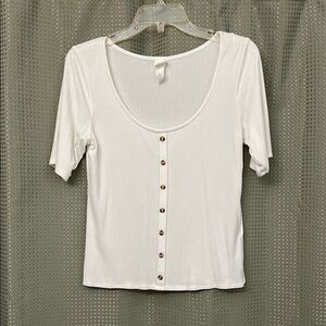 H&M Cream Fitted Button-Down Blouse